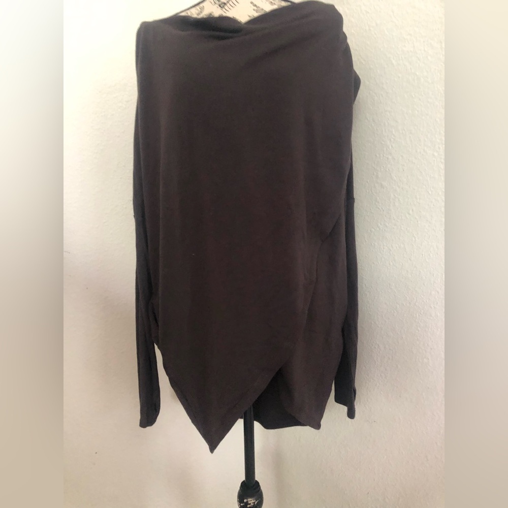 Athleta Chocolate Lightweight Long Sleeve Hood M